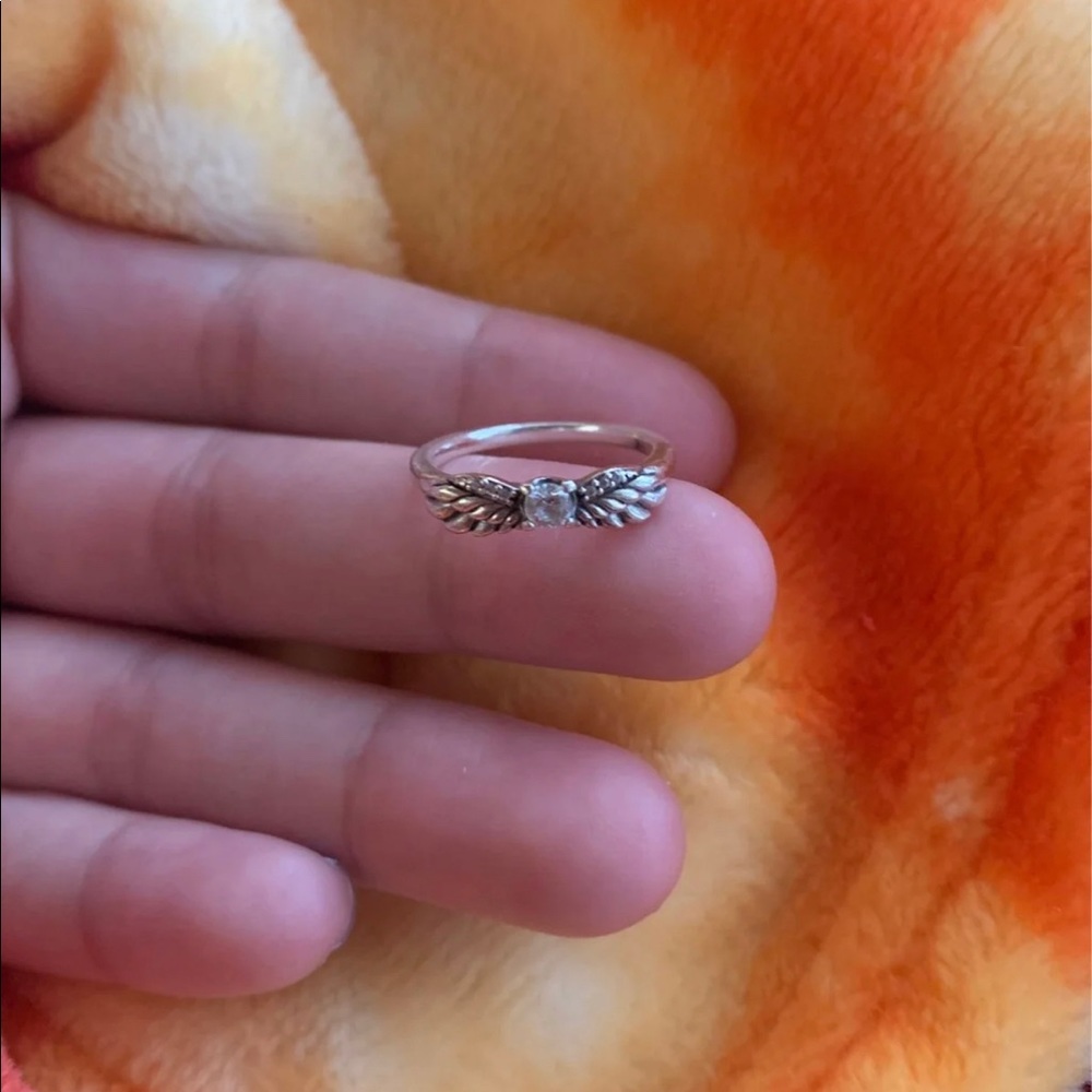 Pandora Ring